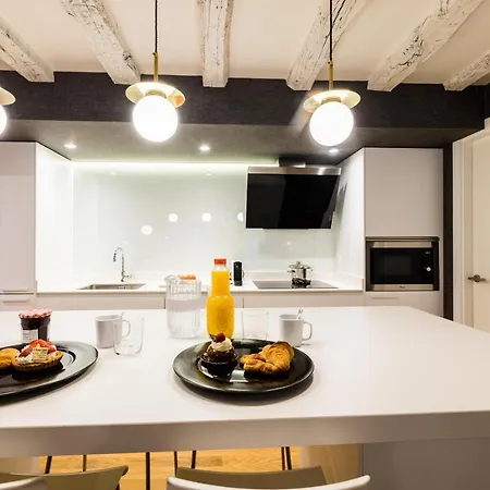 Amelia By Sweet 圣塞瓦斯蒂安