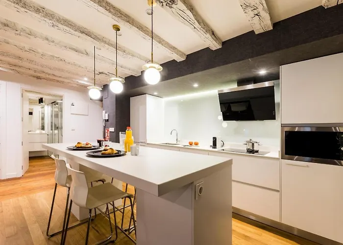 Amelia By Sweet Apartment *